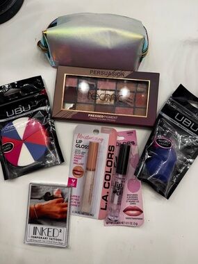 Makeup bundle